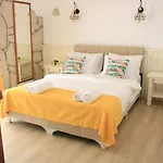 Otel Ala Anka Butik Alaçatı